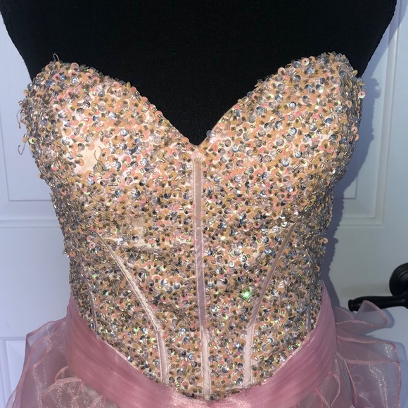 Fancy dress - Picture 3 of 10